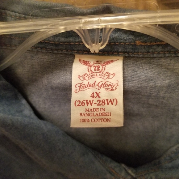 Plus Denim Shirt 🧥 - Picture 5 of 6